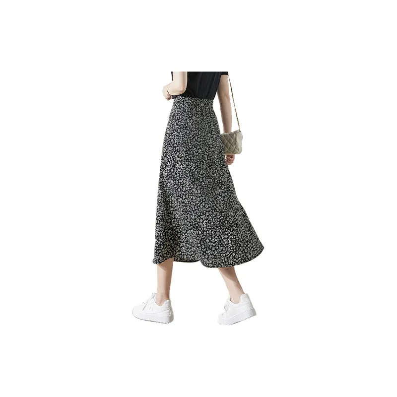 TOUCH Skirt Women's Black With White Floral-1