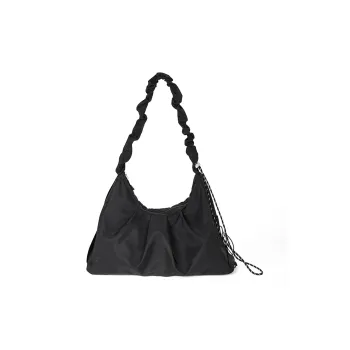 TAKI Shoulder Bags