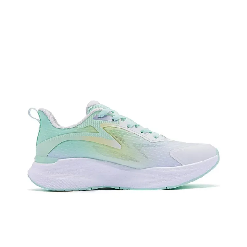 QIAODAN No Fear Of SE Durable Breathable Low Top Running Shoes Women's White Green-1
