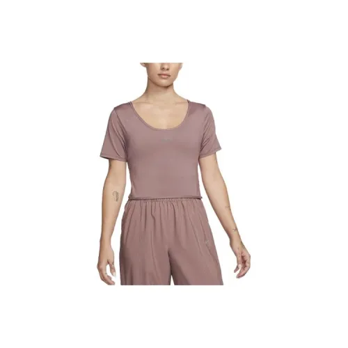 Nike T-Shirts Women's Smokey Mauve