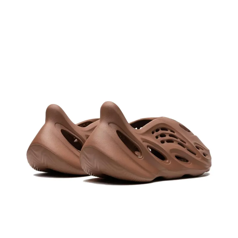 Adidas Yeezy Foam Rnr Clay Red-3