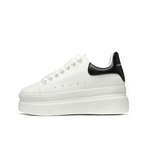 Help Anti Slip Wear Resistant Low Top Skateboard Shoes Women's White