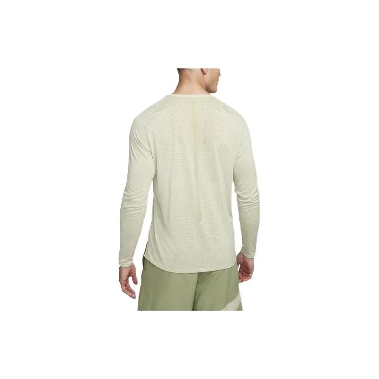 Nike TechKnit T-Shirt Men's Olive-1
