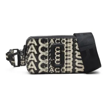 MARC JACOBS Lenticular Effect The Snapshot Zipped Bag