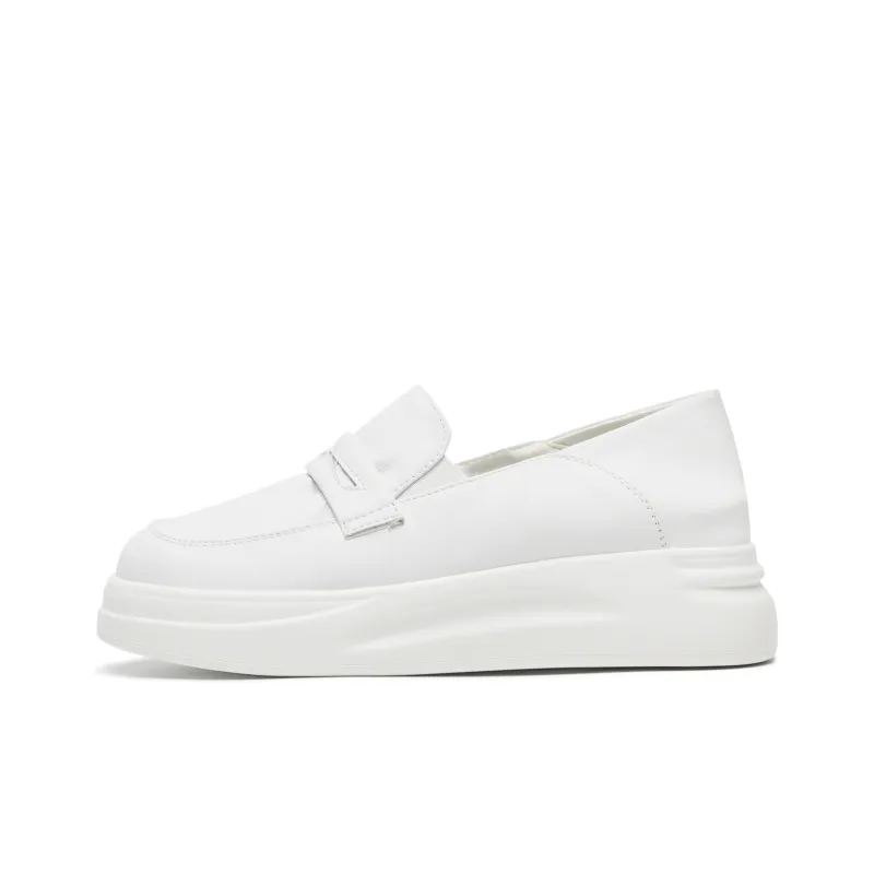 Help Loafers Women's Low Top White-0