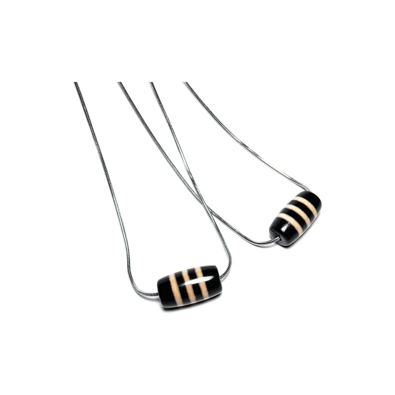 MOUNTAINS AND MANS Agate Necklaces Unisex-2