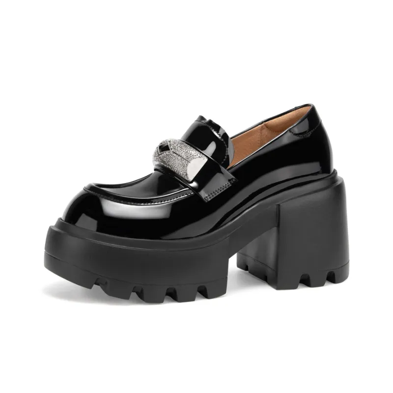 MIO Loafers Women's Black | Apricot-2