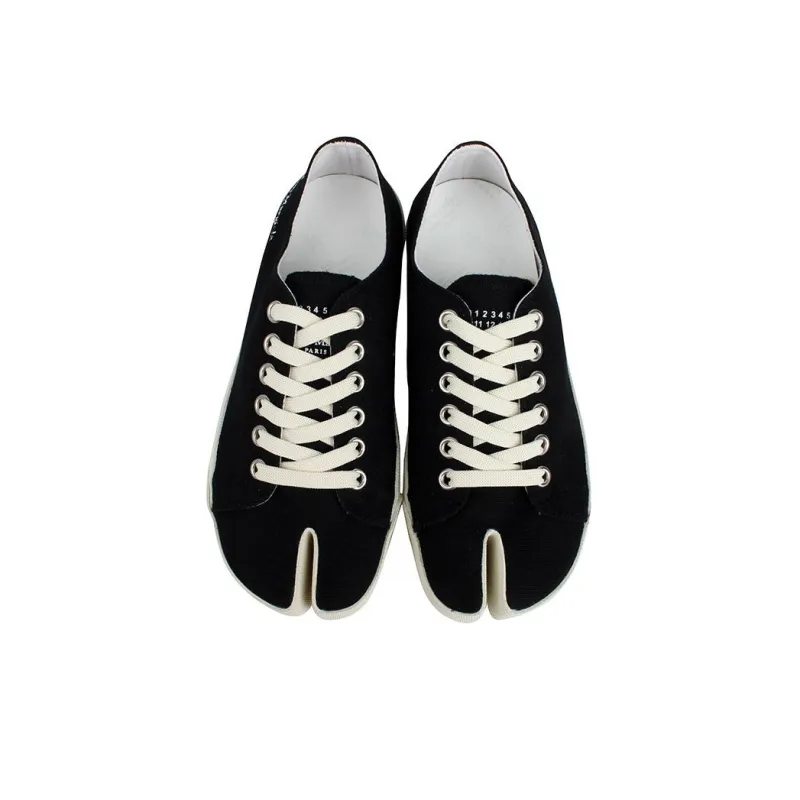 Maison Margiela Tabi Stylish Skateboarding Shoes Women's Black Beige White-3