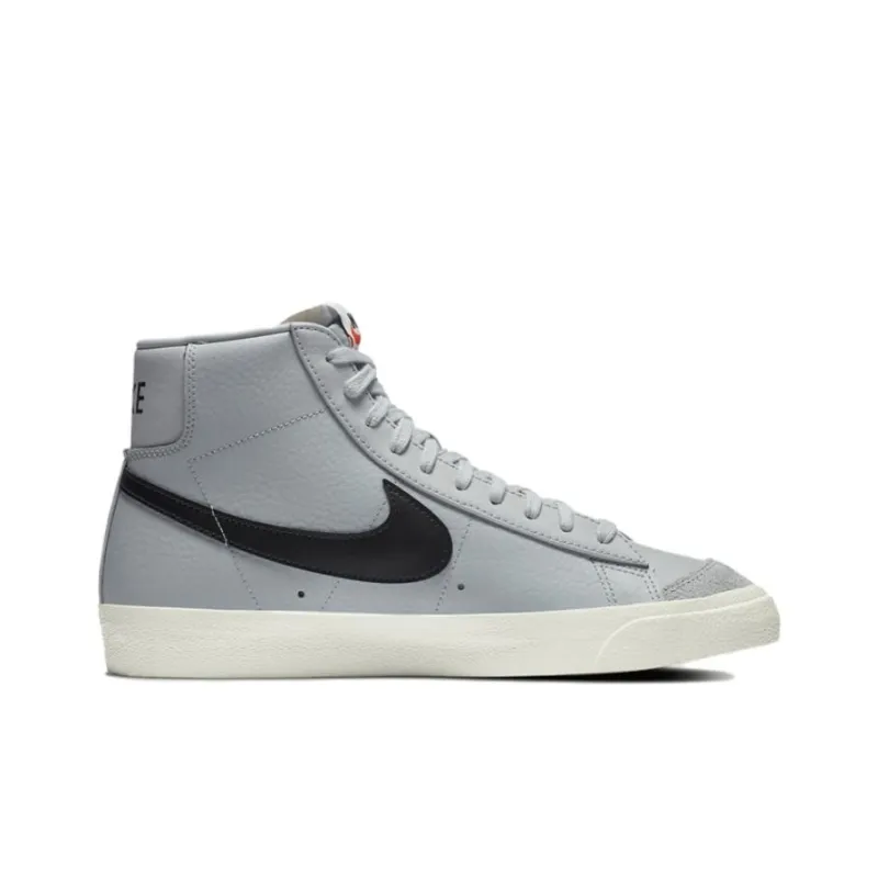 Nike Blazer Mid '77 Vintage 'Light Smoke Grey Black'-1