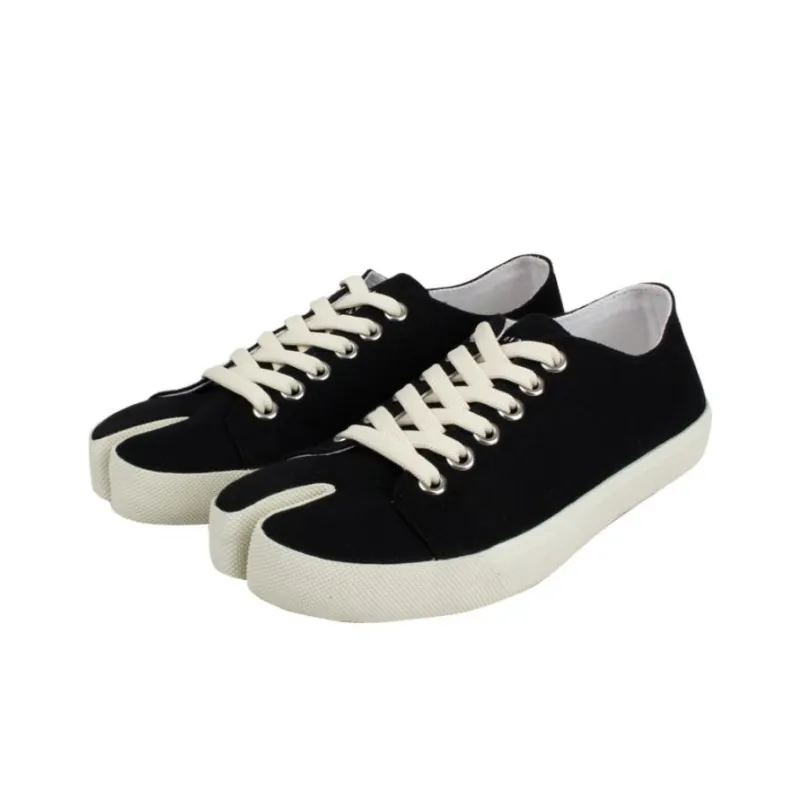 Maison Margiela Tabi Stylish Skateboarding Shoes Women's Black Beige White-2