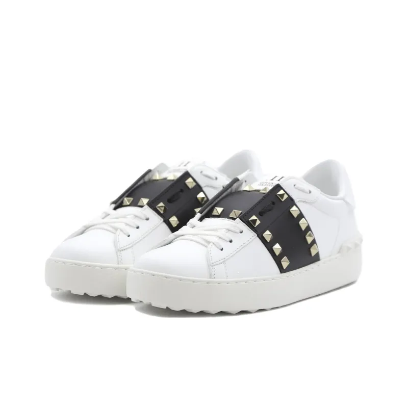 Valentino Rockstud Low Top Stylish Skateboarding Shoes Women's White-2