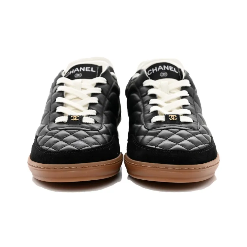 CHANEL 23K Low Top Casual Shoes Women's Black-2