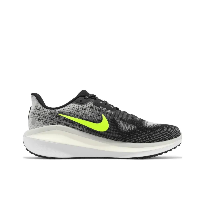 Nike Air Zoom Vomero 17 Black Volt-1