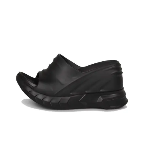 Givenchy Women's Marshmallow Sandal 'Black'