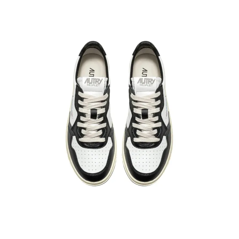 AUTRY Medalist Leather Low White Black Women's-3