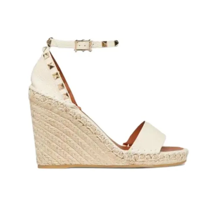 Valentino Rockstud Stylish Sandal Women's White-1