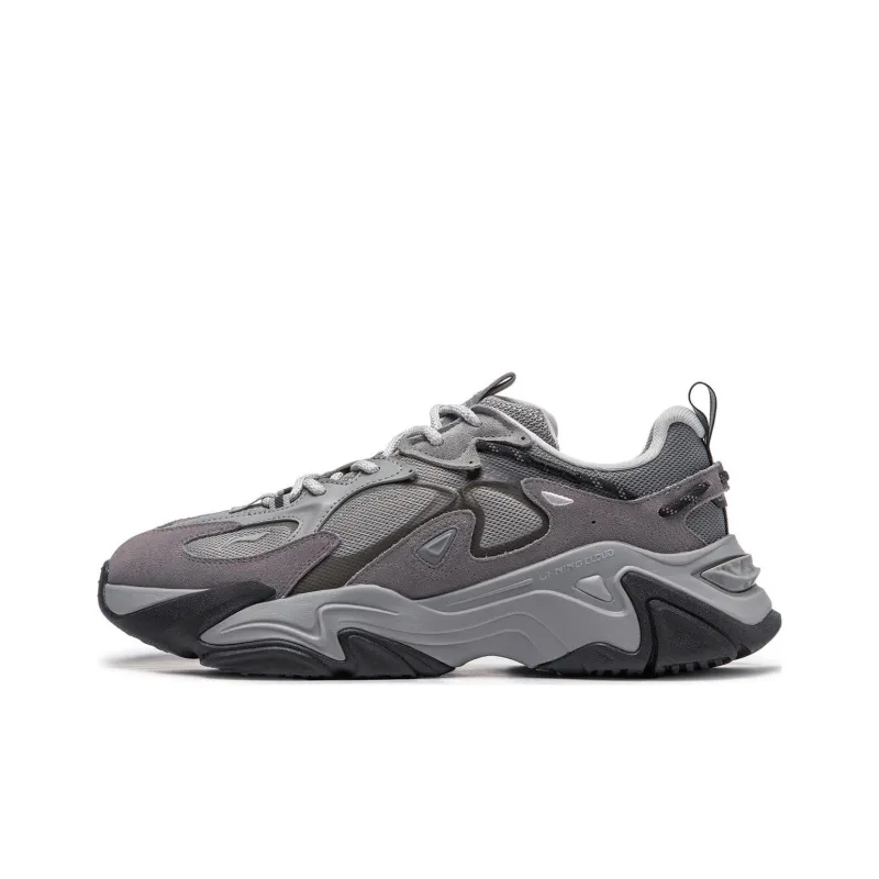 LINING Casual Shoes Men Low Top Gray-0