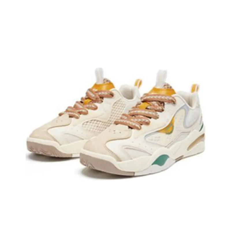 QIAODAN Wear-Resistant Height Increasing Low-Top Casual Shoes Men's Beige Yellow-1