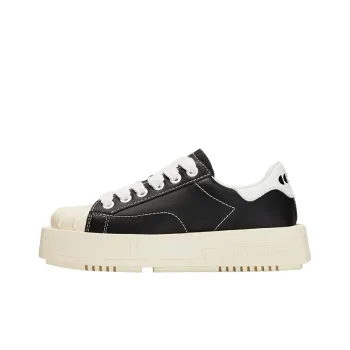CHOCO CONCERT Low Top Stylish Skateboarding Shoes Unisex Black