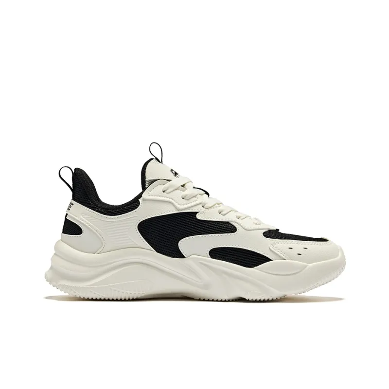 Erke Clouds Anti Slip Wear Resistant Low Top Casual Shoes Women's Jet Black Microcrystal White-1