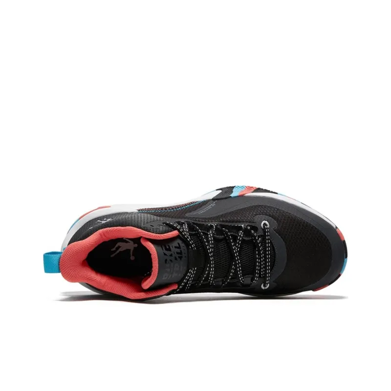 QIAODAN Cushioned Slip-Resistant Mid-Top Basketball Shoes Men's Black-2
