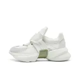 White/Kelp Green