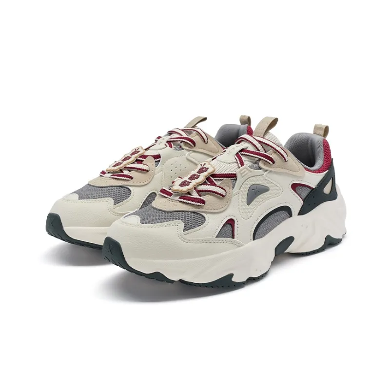 XTEP New Year Collection Slip-Resistant Cushioning Low-Top Casual Shoes Men's Milk Tea White Earth Gray-4