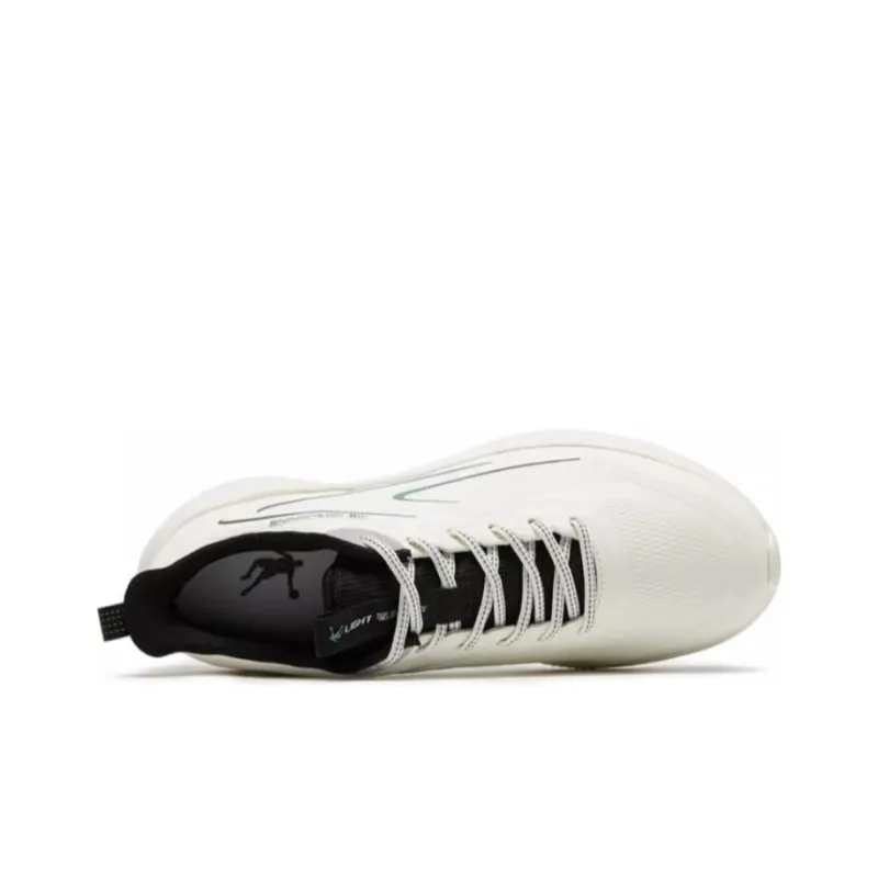 QIAODAN Slip-Resistant Breathable Low-Top Running Shoes Men's White Green-3