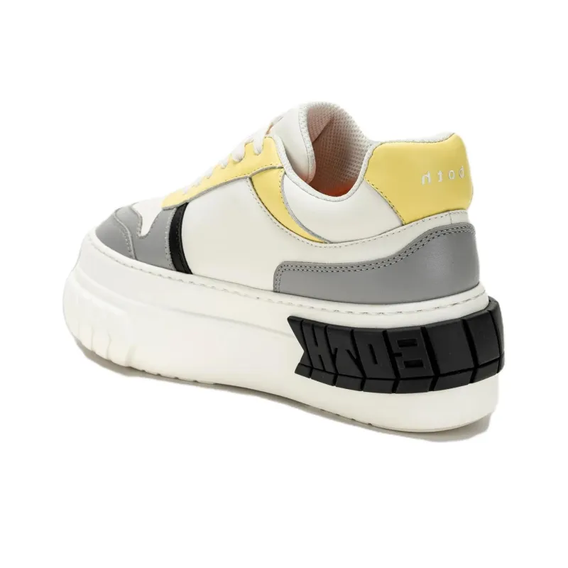 Both Tyres Low Top Skateboard Shoes Women's White-3