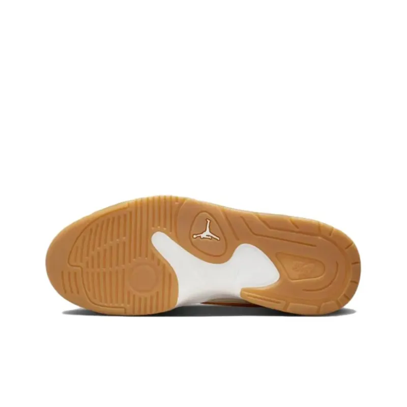Jordan Stadium 90 Pale Vanilla Coconut Milk Tour Yellow Yellow Ochre Women's-4