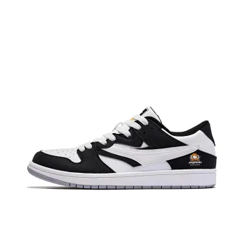 QIAODAN Coverage Wear Resistant Lightweight Breathable Slip Resistant Low Top Skateboard Shoes Men's Black White