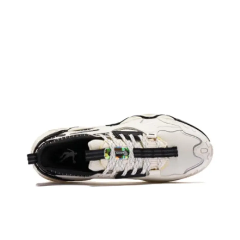 QIAODAN Cushioning Anti Slip And Wear Resistant Low Top Running Shoes Men's White Black-3