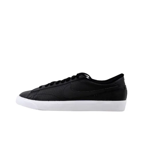 Nike Tennis Classic AC Black/Black-White