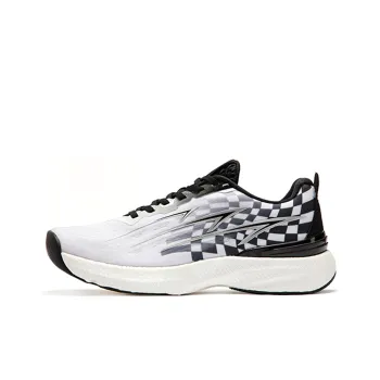 XTEP 100 Anti Slip And Wear Resistant Breathable Low Top Training Shoes Men's White Black
