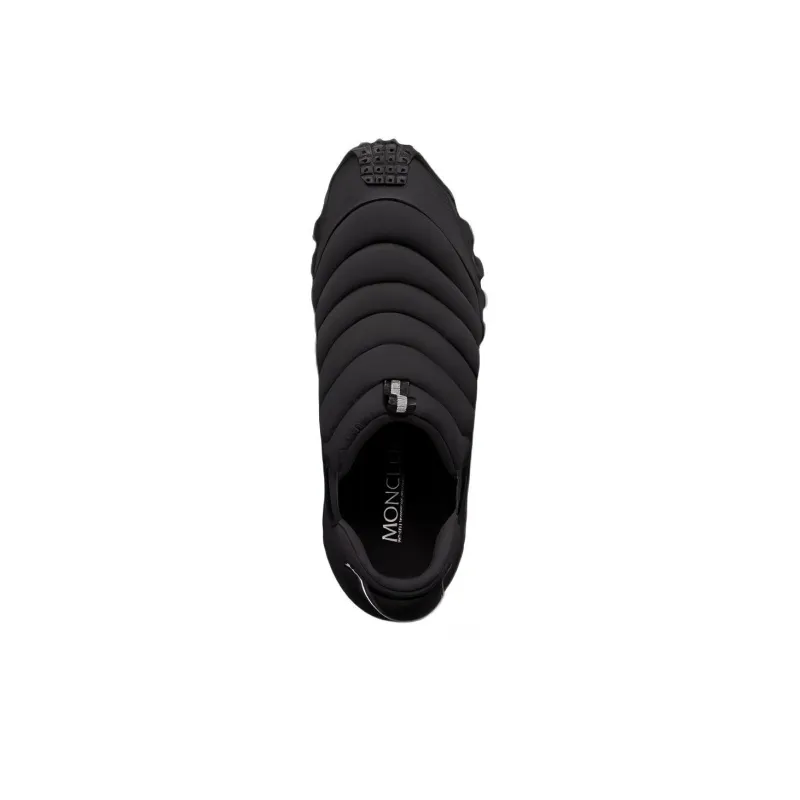Moncler Abrasion Resistant Low Top Casual Shoes Men's Black-3