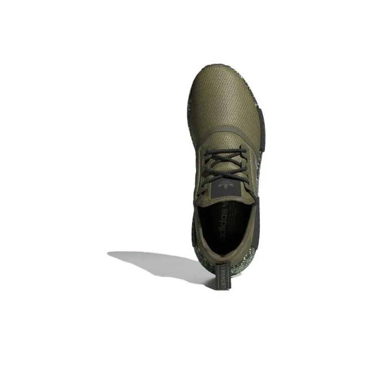 Adidas Originals Nmd R1 Focus Olive Core Black Green Spark-4