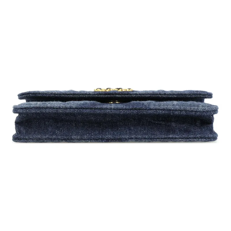 CHANEL 19Bag Denim Shoulder Bag, Crossbody Bag Women's Washed Blue-3