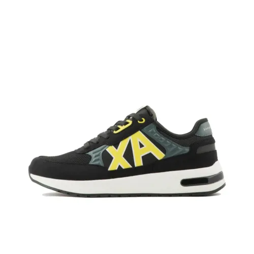 ARMANI EXCHANGE Logo-print Low-top Sneakers