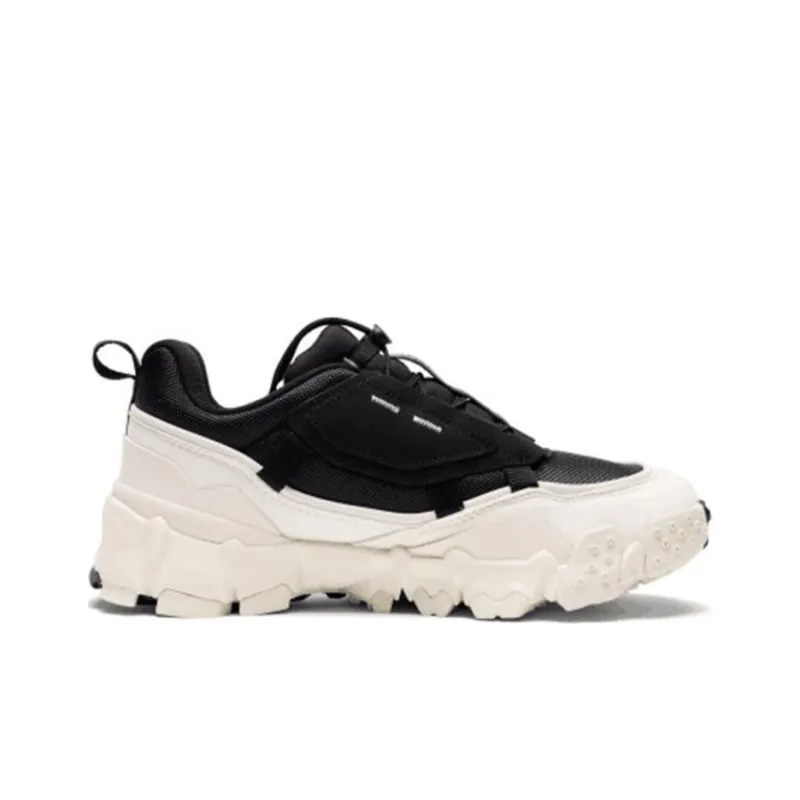 PUMA Trailfox Overland Black White-1