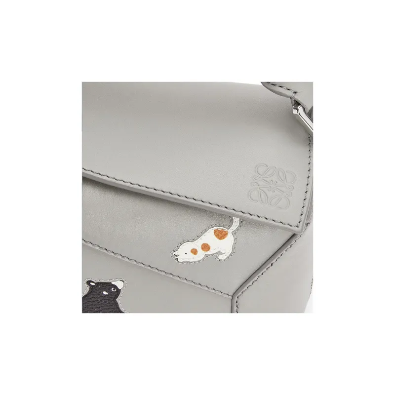 LOEWE Suna Fujita Collaboration Satin Calfskin Handbag Shoulder Bag Crossbody Bag Mini Women's Pearl Gray-4