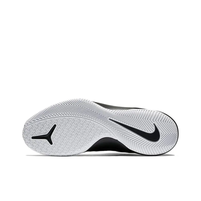 Nike Air Versitile Ii Black White-4