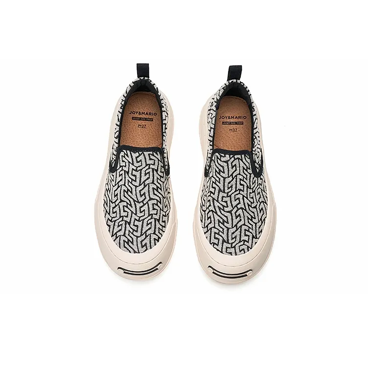 Joy&Mario Loafers Unisex Apricot/Black-11