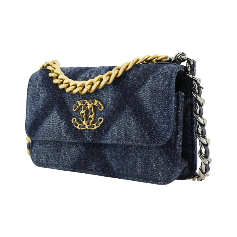 CHANEL 19Bag Denim Shoulder Bag, Crossbody Bag Women's Washed Blue-1