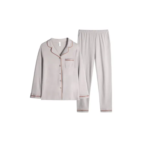 Xuan Liang Women's Pajama Sets