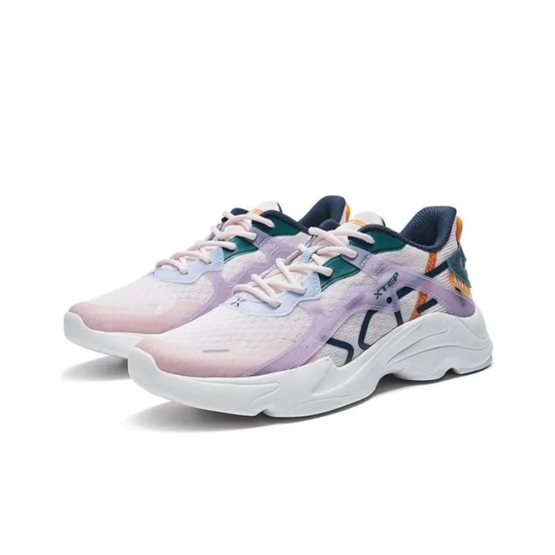 XTEP Anti Slip Wear Resistant Low Top Sports Casual Shoes Women's Pink-1