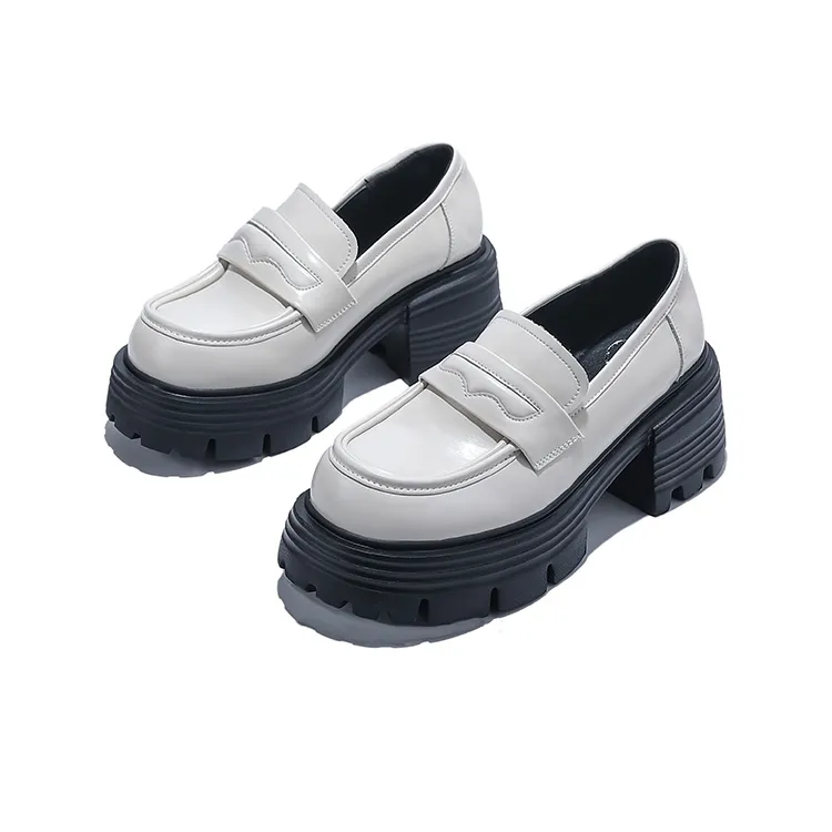 Junjali Loafers Women's Black/Beige-1