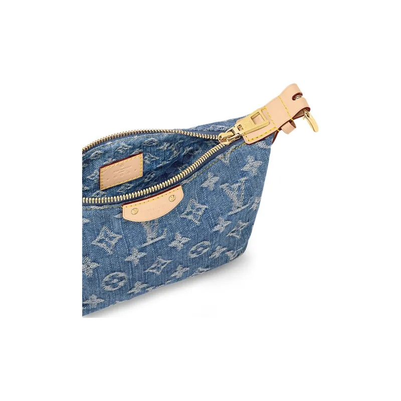 LOUIS VUITTON Hills Pochette-4