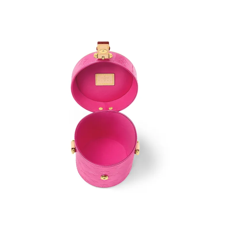 LOUIS VUITTON Astor-3