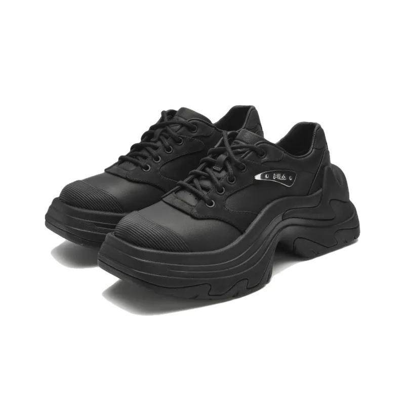 FILA DIVA Low Top Chunky Sneakers · Women's Black-1