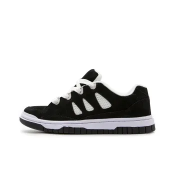 YIBONI Puffy Shoes Coverage Low Top Skateboard Shoes Unisex Black